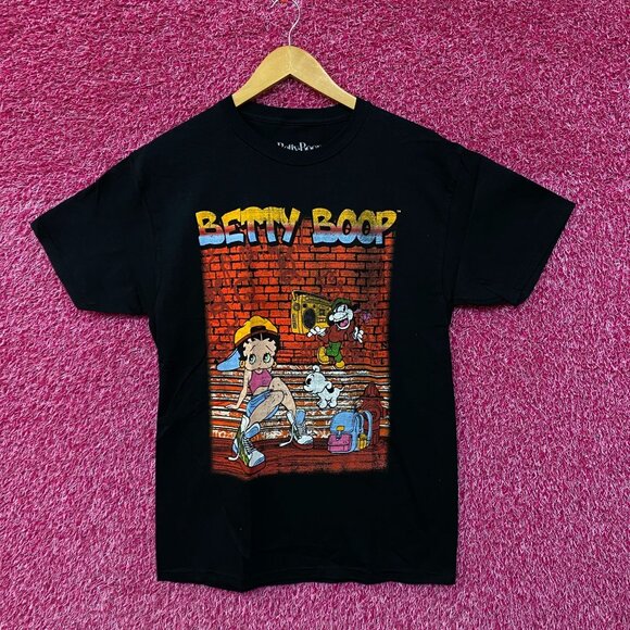 Betty Boop Hip Hop Style Poster Tshirt size s/m - Picture 1 of 4